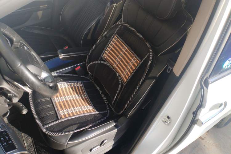 Used Roewe iMAX8 2021 400TGI Supreme Series Lu Zun Edition Left Front Seat