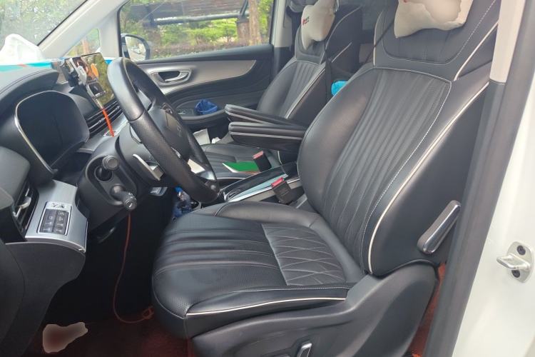Used Roewe iMAX8 2021 400TGI Supreme Series Prestige Edition Left Front Seat