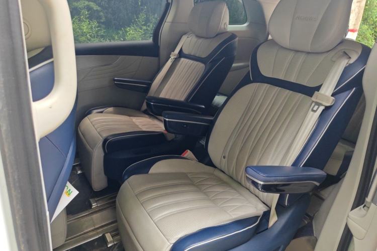 Used Roewe iMAX8 2021 400TGI Supreme Series Prestige Edition Left Rear Seat