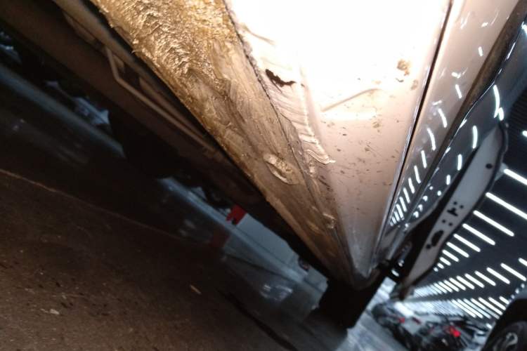 Used Roewe iMAX8 2021 400TGI Supreme Series Lu Zun Edition Left Side Sill