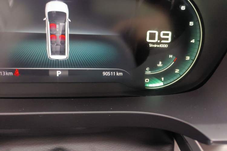 Used Roewe iMAX8 2021 400TGI Supreme Series Ultimate Edition Odometer Close Up