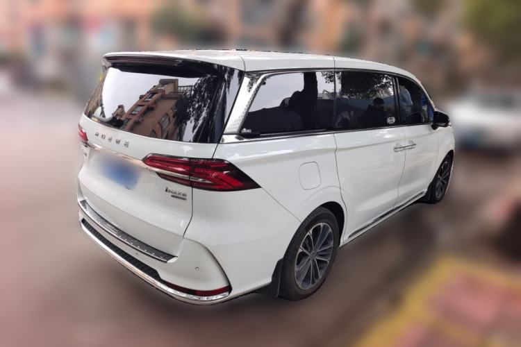 Used Roewe iMAX8 2021 400TGI Supreme Series Prestige Edition Rear Right 45 Deg