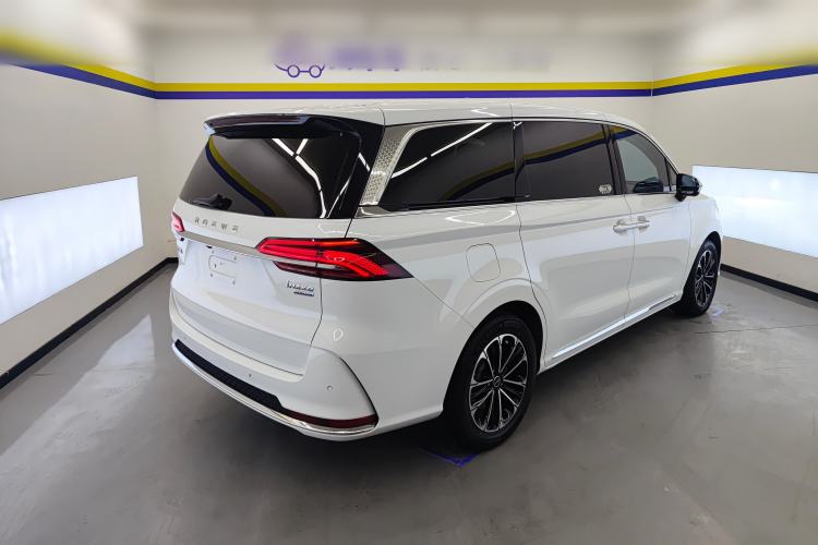 Used Roewe iMAX8 2021 400TGI Supreme Series Lu Zun Edition Rear Right 45 Deg