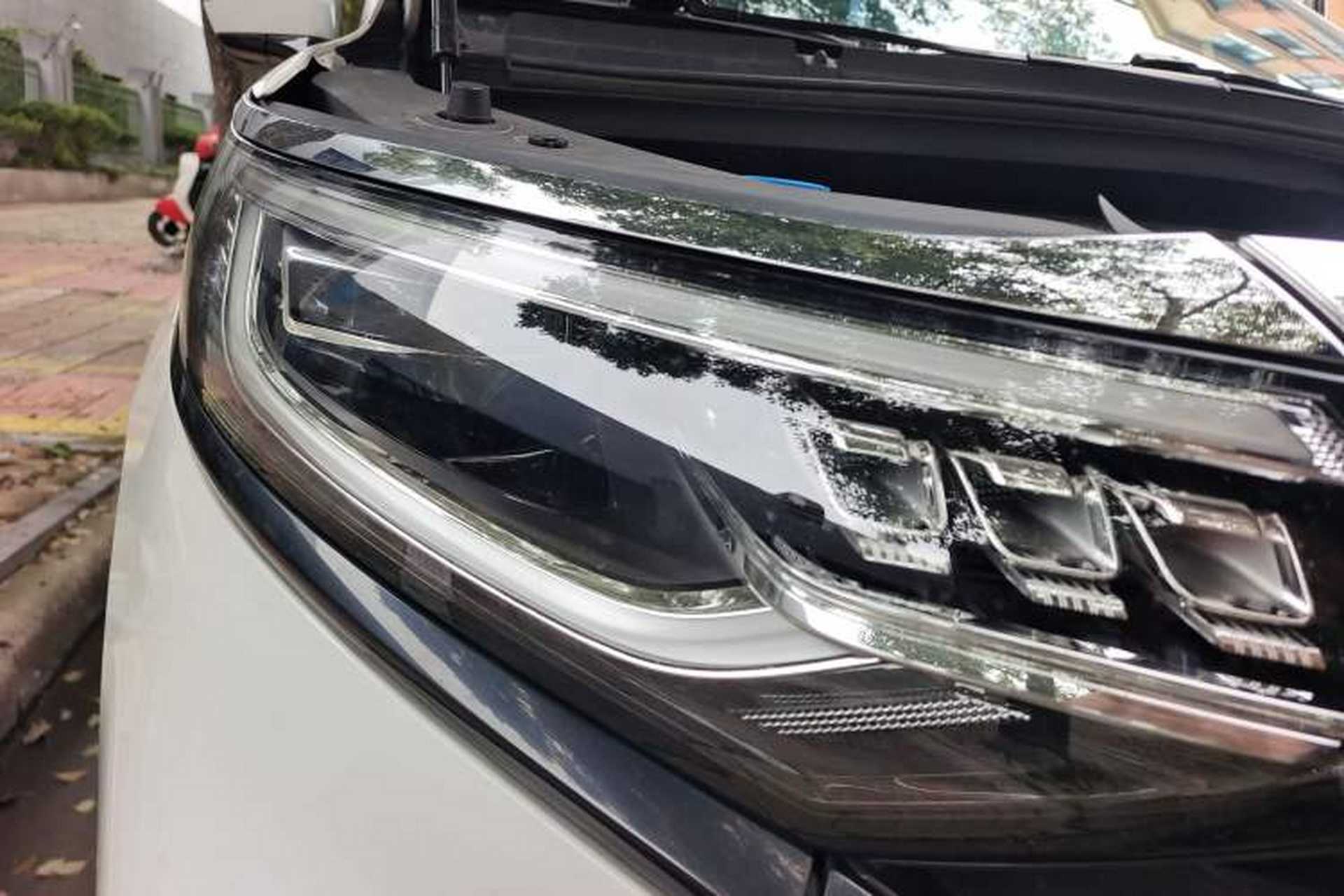 Used Roewe iMAX8 2021 400TGI Supreme Series Prestige Edition Right Front Headlight