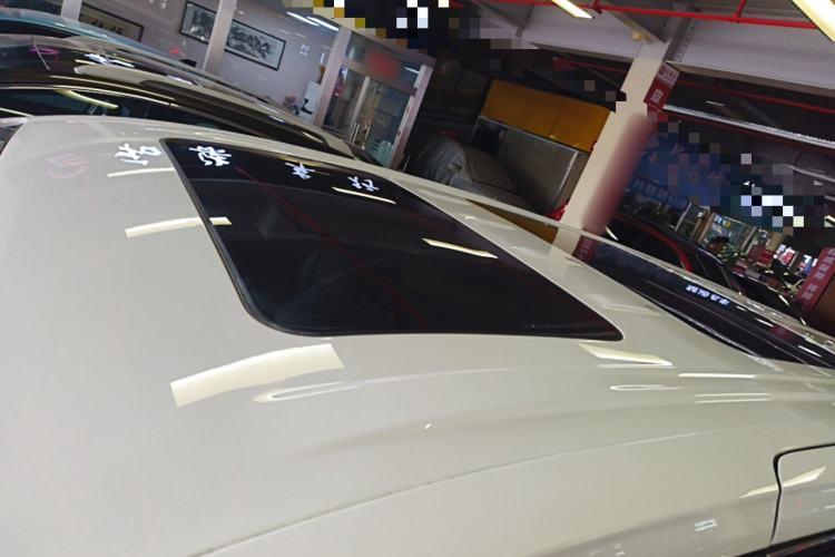 Used Roewe iMAX8 2021 400TGI Supreme Series Lu Zun Edition Roof