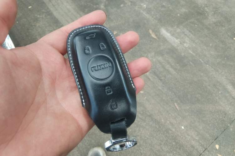 Used Roewe iMAX8 2021 400TGI Supreme Series Prestige Edition Vehicle Key