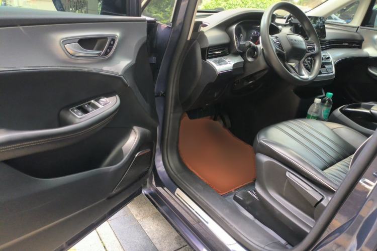 Used Roewe iMAX8 2022 Model 400TGI Exclusive Version for Key Accounts Driver Seat