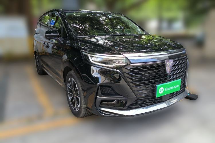 Used Roewe iMAX8 2022 Model 400TGI Exclusive Version for Key Accounts Front Right 45 Deg