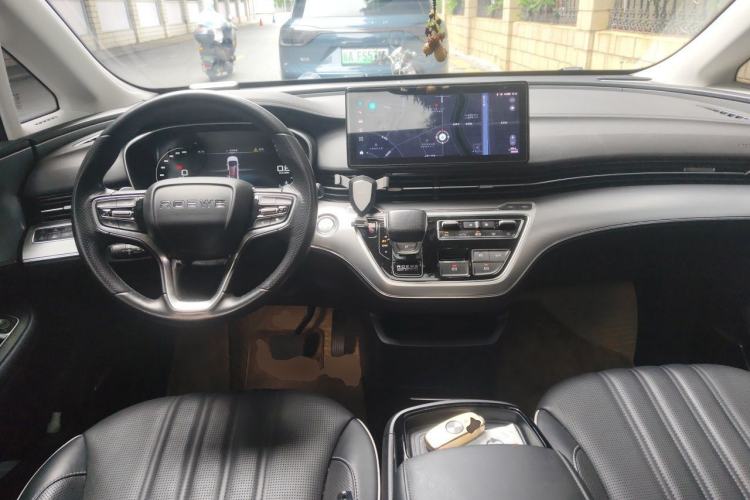 Used Roewe iMAX8 2022 400TGI Celebration Edition Center Console