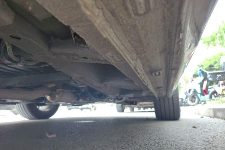 Used Roewe iMAX8 2022 400TGI Prestige Edition Chassis Front Right