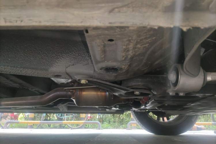 Used Roewe iMAX8 2022 400TGI Celebration Edition Chassis Front Right