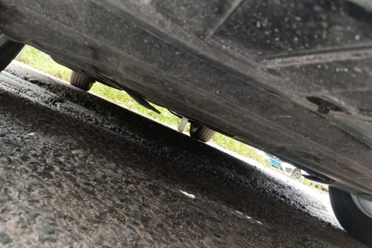 Used Roewe iMAX8 2022 400TGI Celebration Edition Chassis Front
