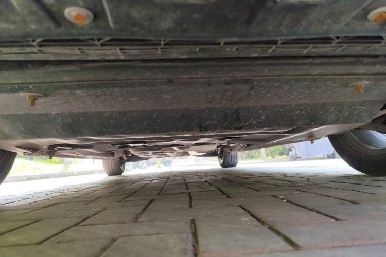 Used Roewe iMAX8 2022 400TGI Celebration Edition Chassis Front