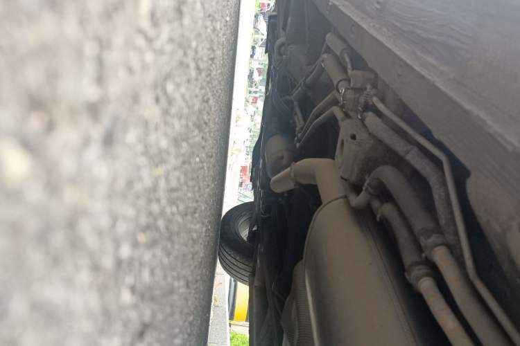 Used Roewe iMAX8 2022 400TGI Celebration Edition Chassis Rear Left