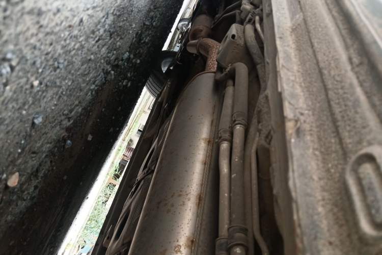 Used Roewe iMAX8 2022 400TGI Celebration Edition Chassis Rear Left