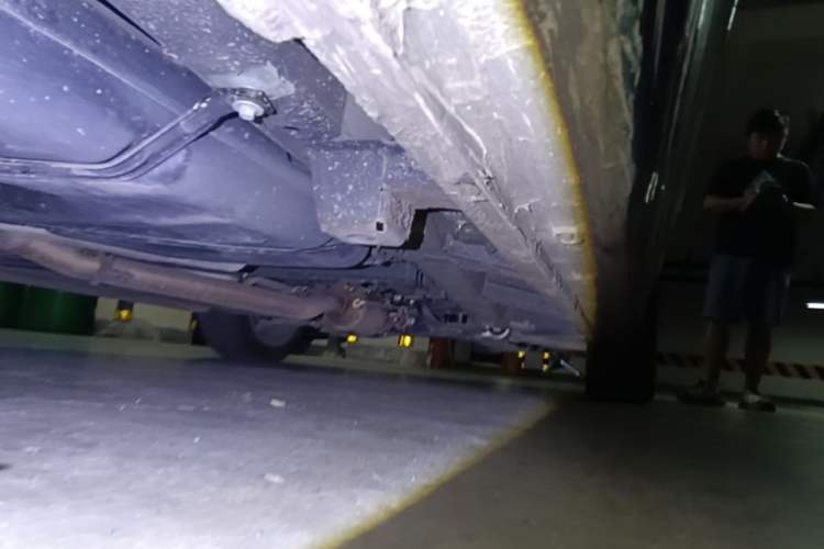 Used Roewe iMAX8 2022 400TGI Prestige Edition Chassis Rear Right