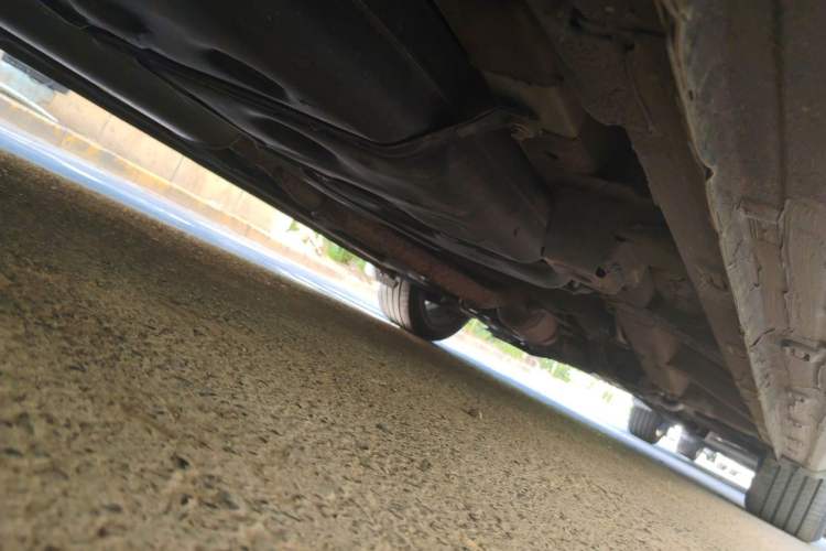 Used Roewe iMAX8 2022 400TGI Celebration Edition Chassis Rear Right