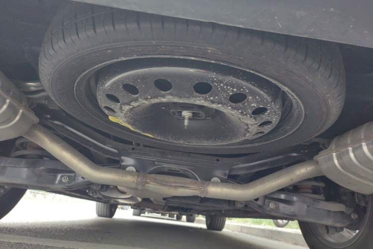 Used Roewe iMAX8 2022 400TGI Prestige Edition Chassis Rear
