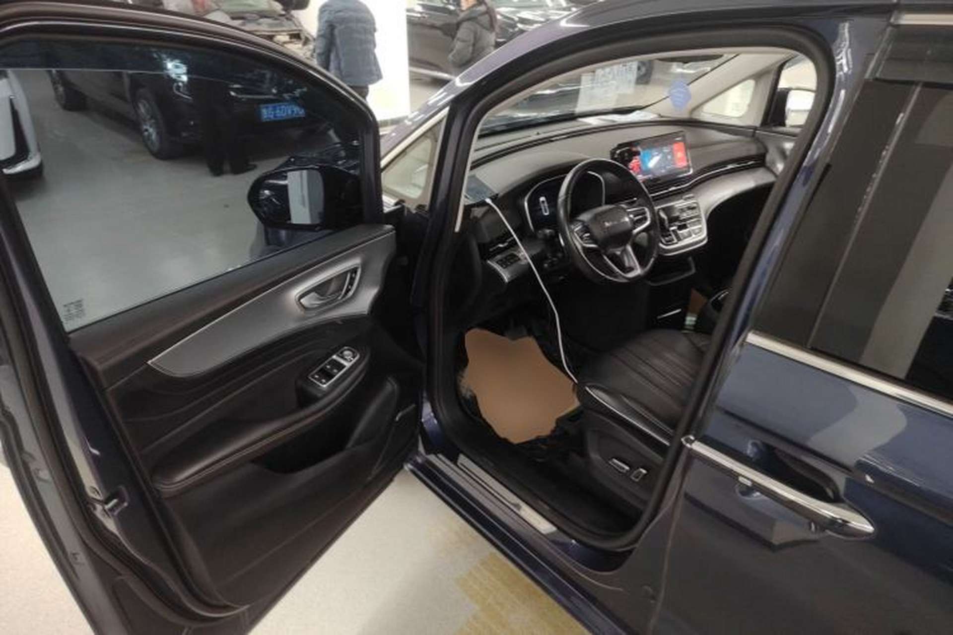 Used Roewe iMAX8 2022 400TGI Celebration Edition Driver Seat