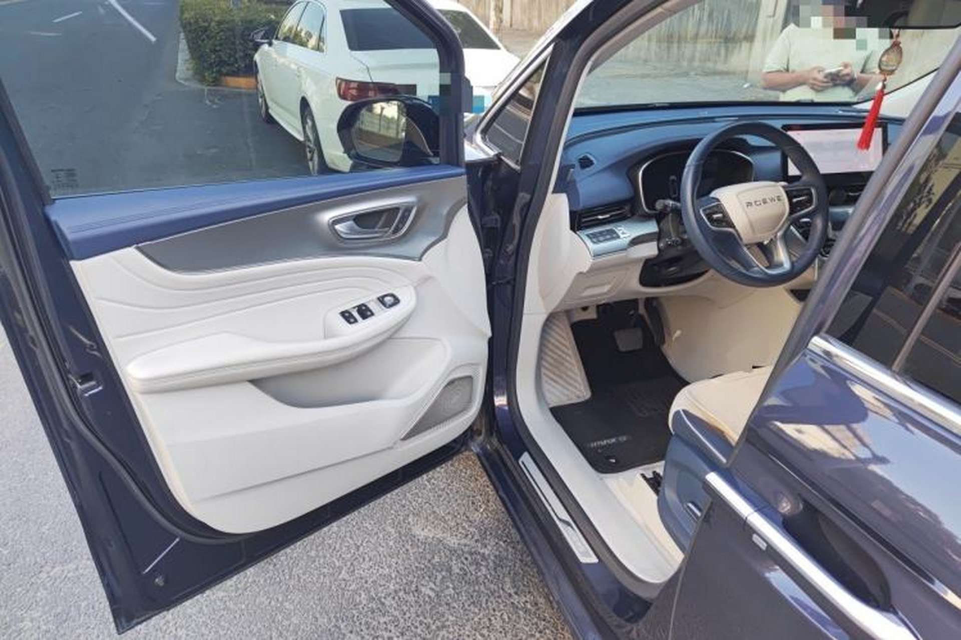 Used Roewe iMAX8 2022 400TGI Prestige Edition Driver Seat