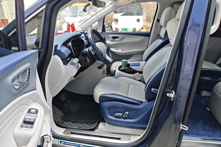 Used Roewe iMAX8 2022 400TGI Celebration Edition Driver Seat