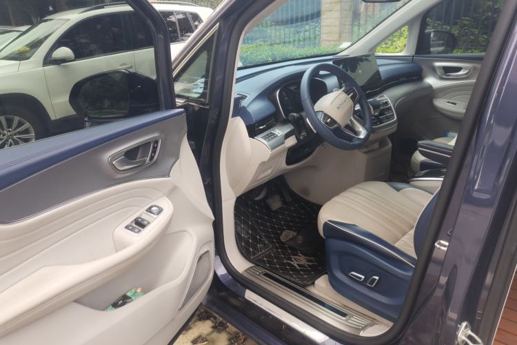 Used Roewe iMAX8 2022 400TGI Prestige Edition Driver Seat