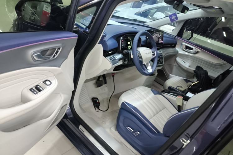 Used Roewe iMAX8 2022 400TGI Prestige Edition Driver Seat