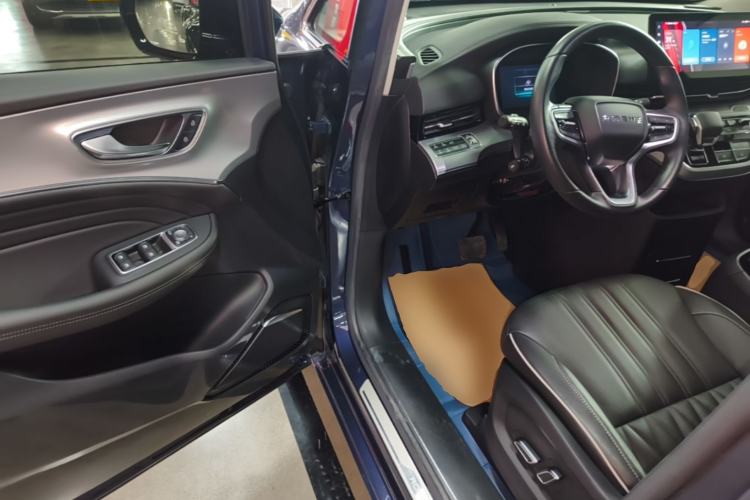 Used Roewe iMAX8 2022 400TGI Celebration Edition Driver Seat