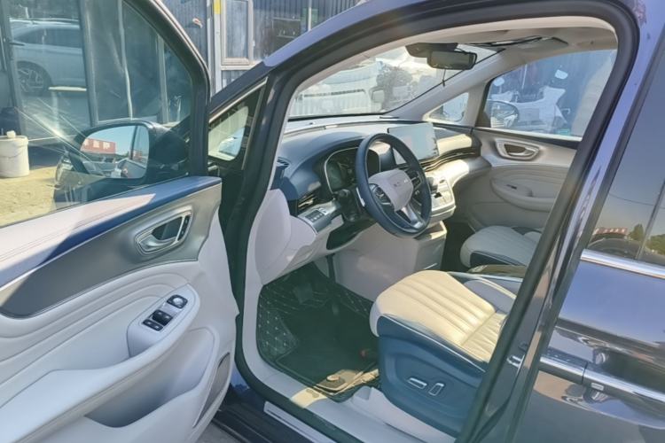 Used Roewe iMAX8 2022 400TGI Prestige Edition Driver Seat