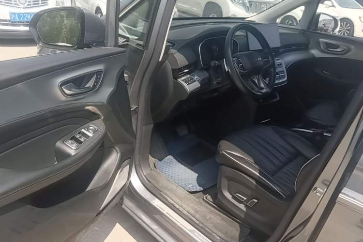Used Roewe iMAX8 2022 400TGI Prestige Edition Driver Seat