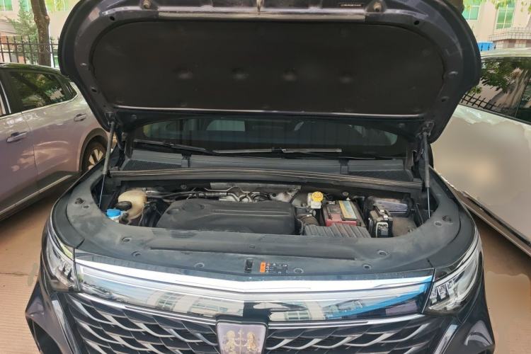 Used Roewe iMAX8 2022 400TGI Prestige Edition Engine Bay