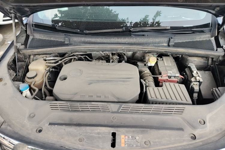 Used Roewe iMAX8 2022 400TGI Flagship Edition Engine Bay