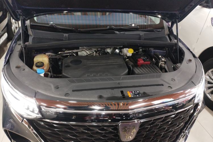 Used Roewe iMAX8 2022 400TGI Prestige Edition Engine Bay