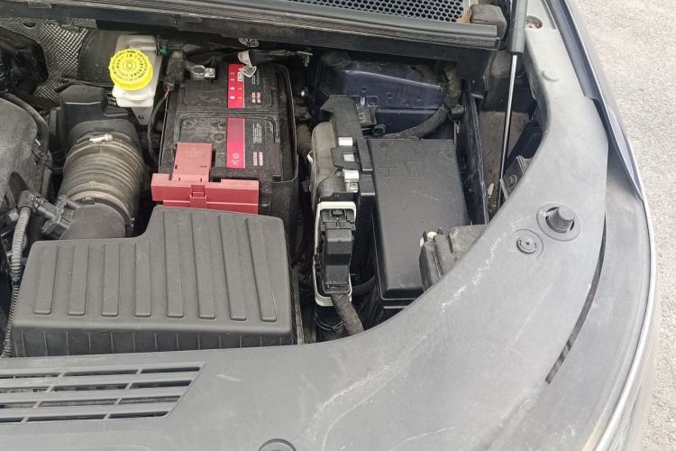 Used Roewe iMAX8 2022 400TGI Celebration Edition Engine Bay Left