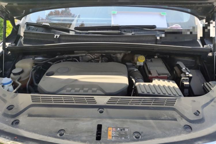 Used Roewe iMAX8 2022 400TGI Celebration Edition Engine Bay