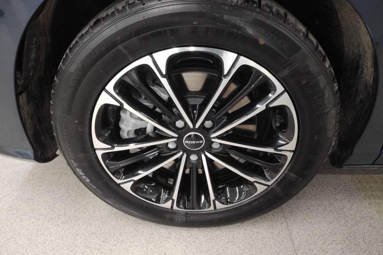 Used Roewe iMAX8 2022 400TGI Celebration Edition Exterior 4