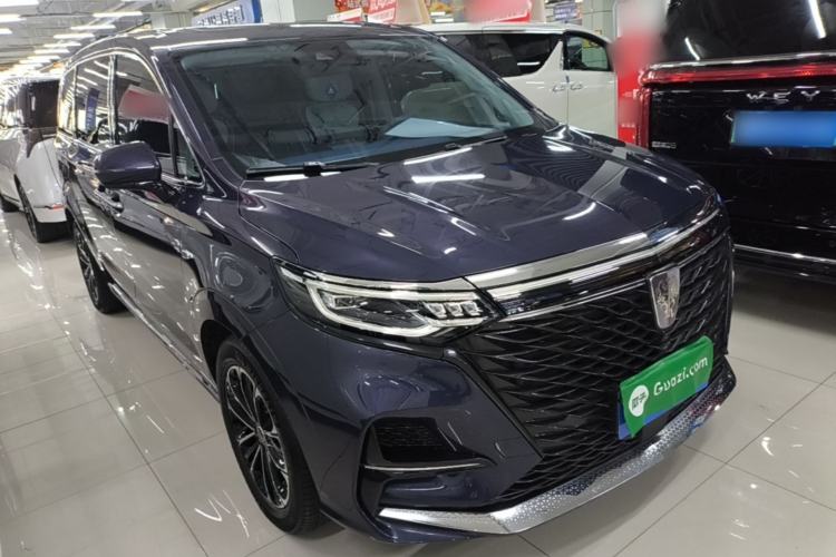 Used Roewe iMAX8 2022 400TGI Prestige Edition Front Right 45 Deg