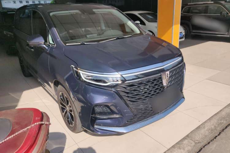Used Roewe iMAX8 2022 400TGI Prestige Edition Front Right 45 Deg