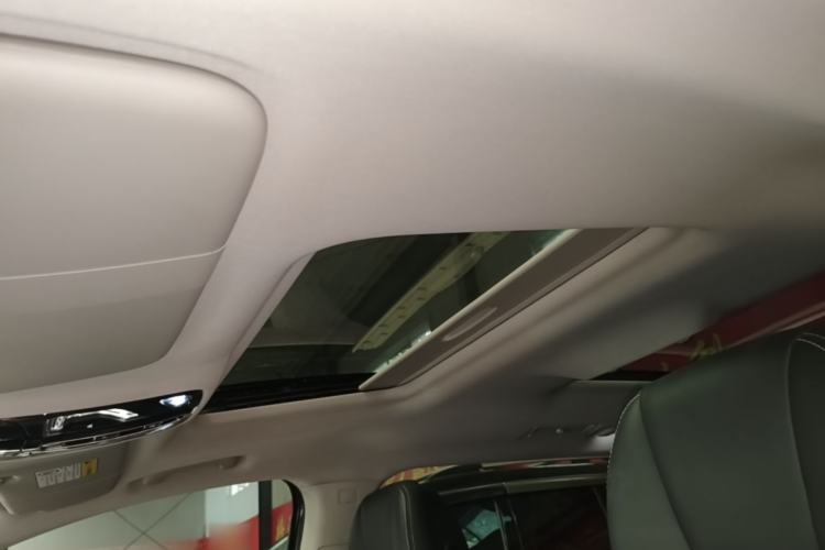 Used Roewe iMAX8 2022 400TGI Flagship Edition Headliner