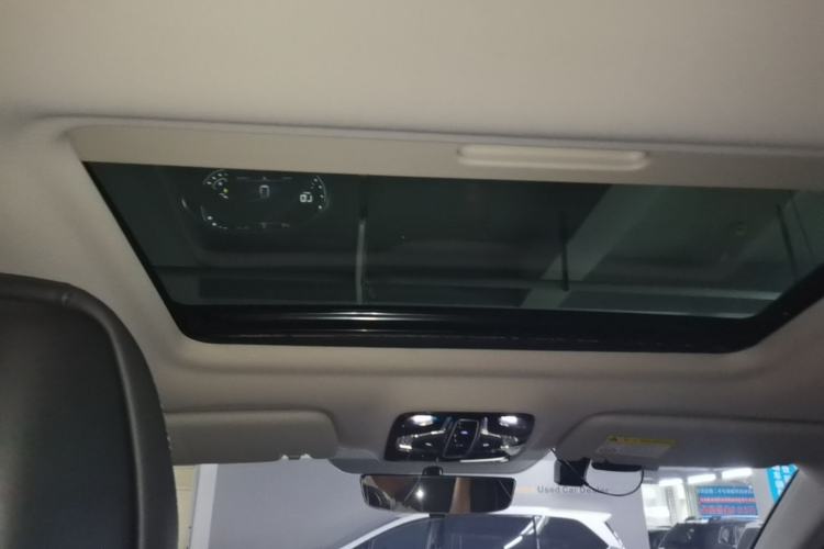 Used Roewe iMAX8 2022 400TGI Flagship Edition Headliner