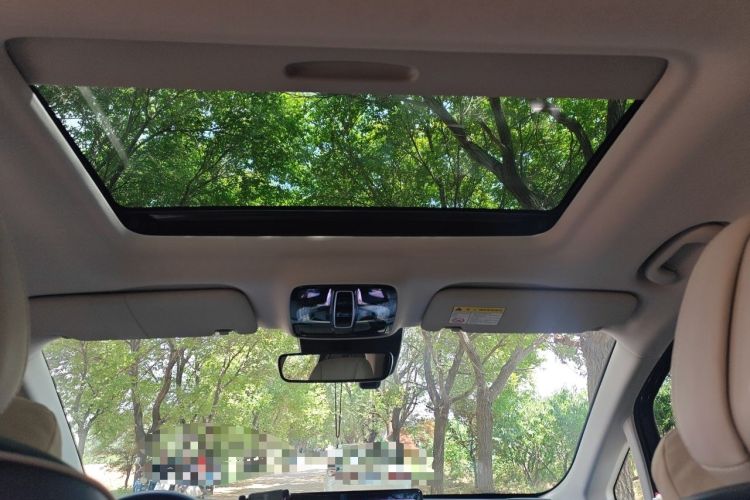Used Roewe iMAX8 2022 400TGI Prestige Edition Headliner
