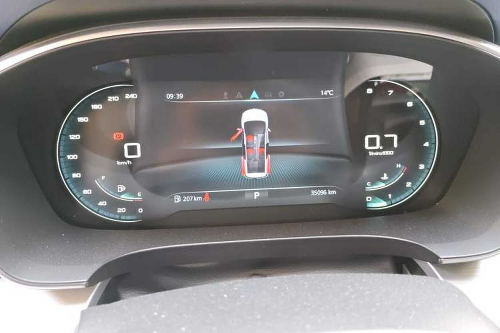 Used Roewe iMAX8 2022 400TGI Celebration Edition Instrument Cluster