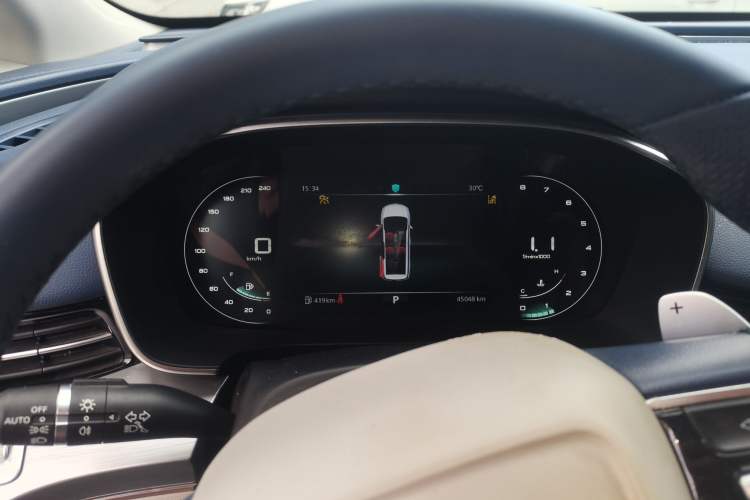 Used Roewe iMAX8 2022 400TGI Prestige Edition Instrument Cluster