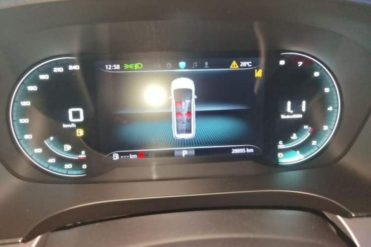Used Roewe iMAX8 2022 400TGI Prestige Edition Instrument Cluster