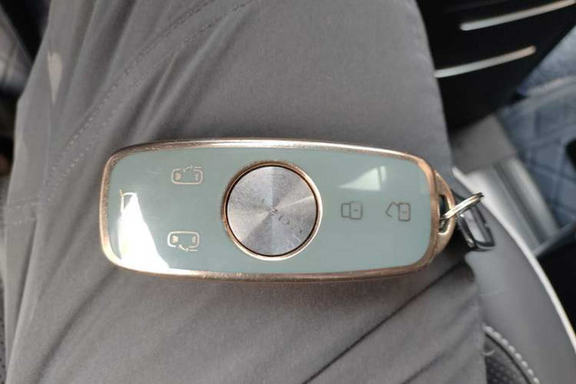 Used Roewe iMAX8 2022 400TGI Prestige Edition Interior 1