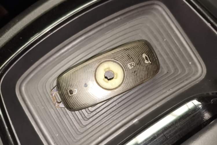 Used Roewe iMAX8 2022 400TGI Flagship Edition Interior 1
