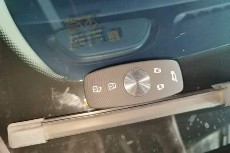Used Roewe iMAX8 2022 400TGI Prestige Edition Interior 1