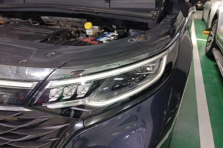 Used Roewe iMAX8 2022 400TGI Celebration Edition Left Front Headlight