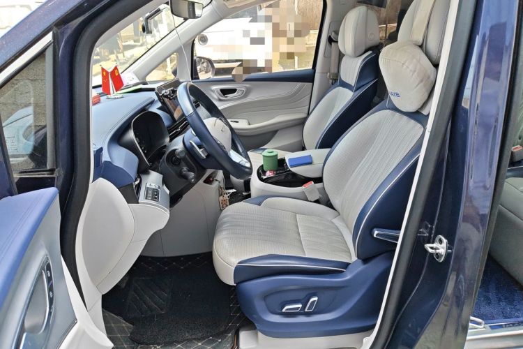 Used Roewe iMAX8 2022 400TGI Celebration Edition Left Front Seat