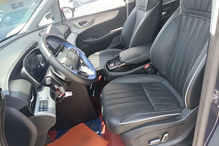 Used Roewe iMAX8 2022 400TGI Celebration Edition Left Front Seat